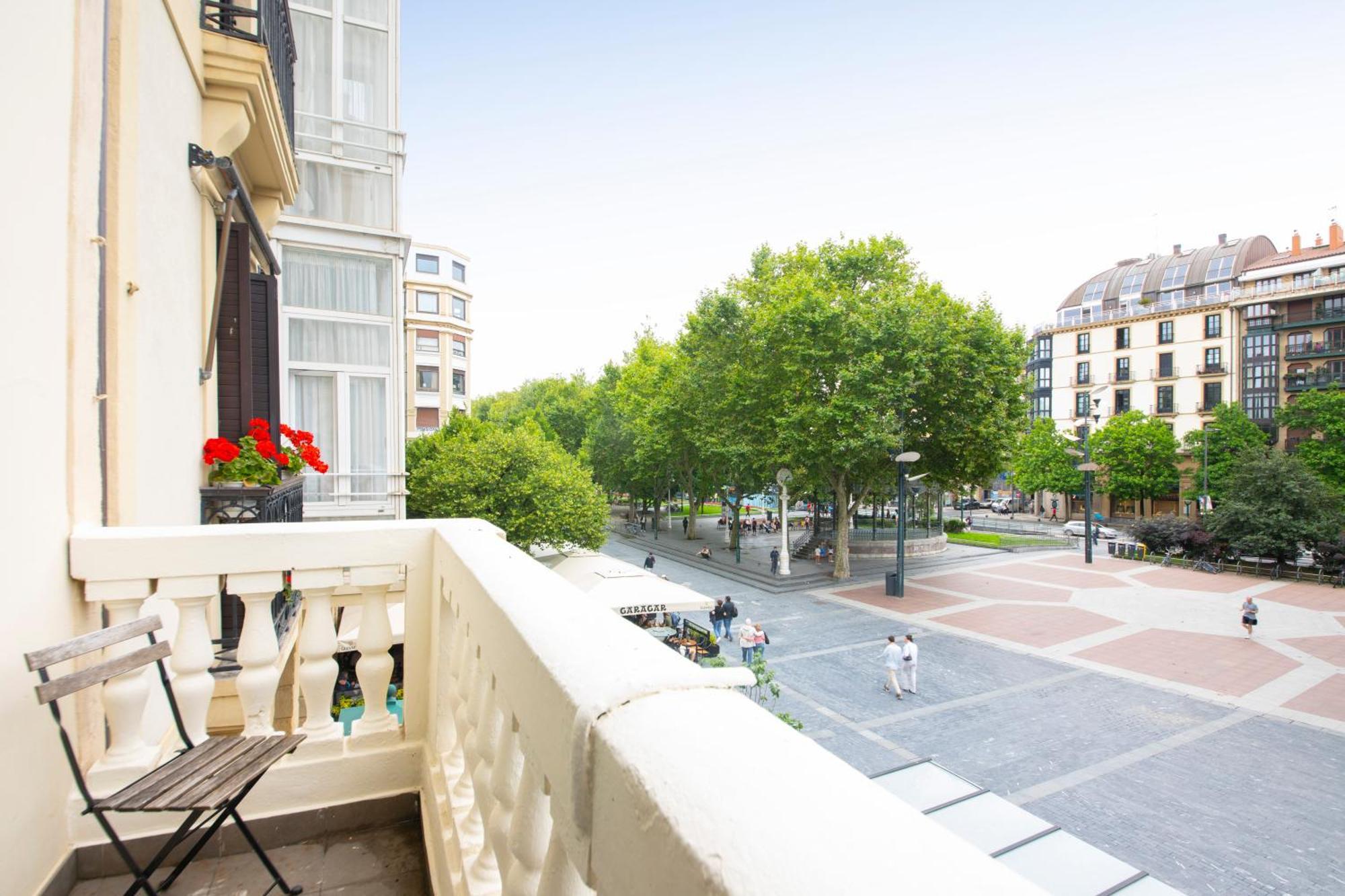 Belle Epoque Self-Check-In Guesthouse - Adults-Only San Sebastian Buitenkant foto